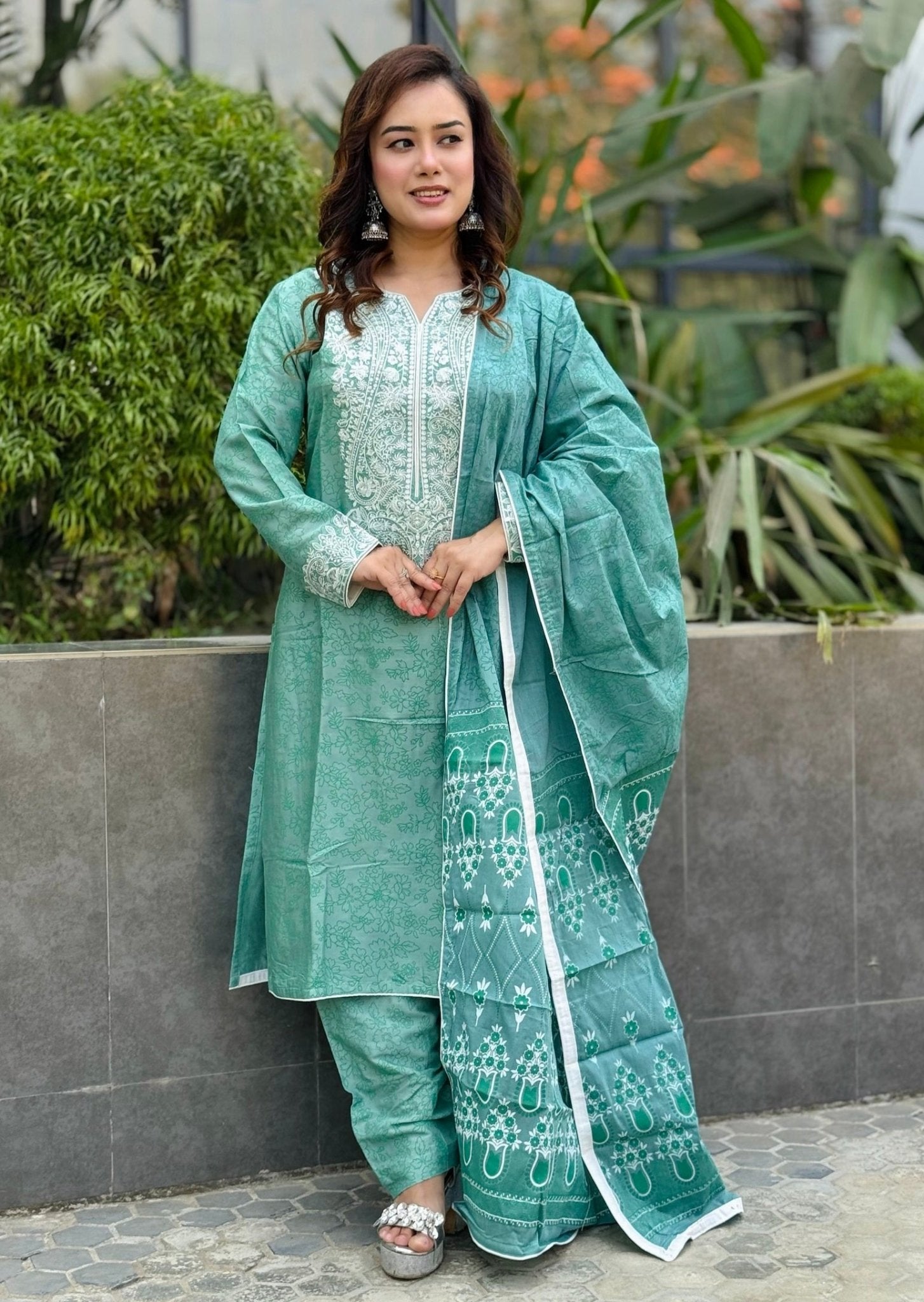 Moslin Cotton Fabric Yoke Design Shalwar Kameez Set - SaimaFashion