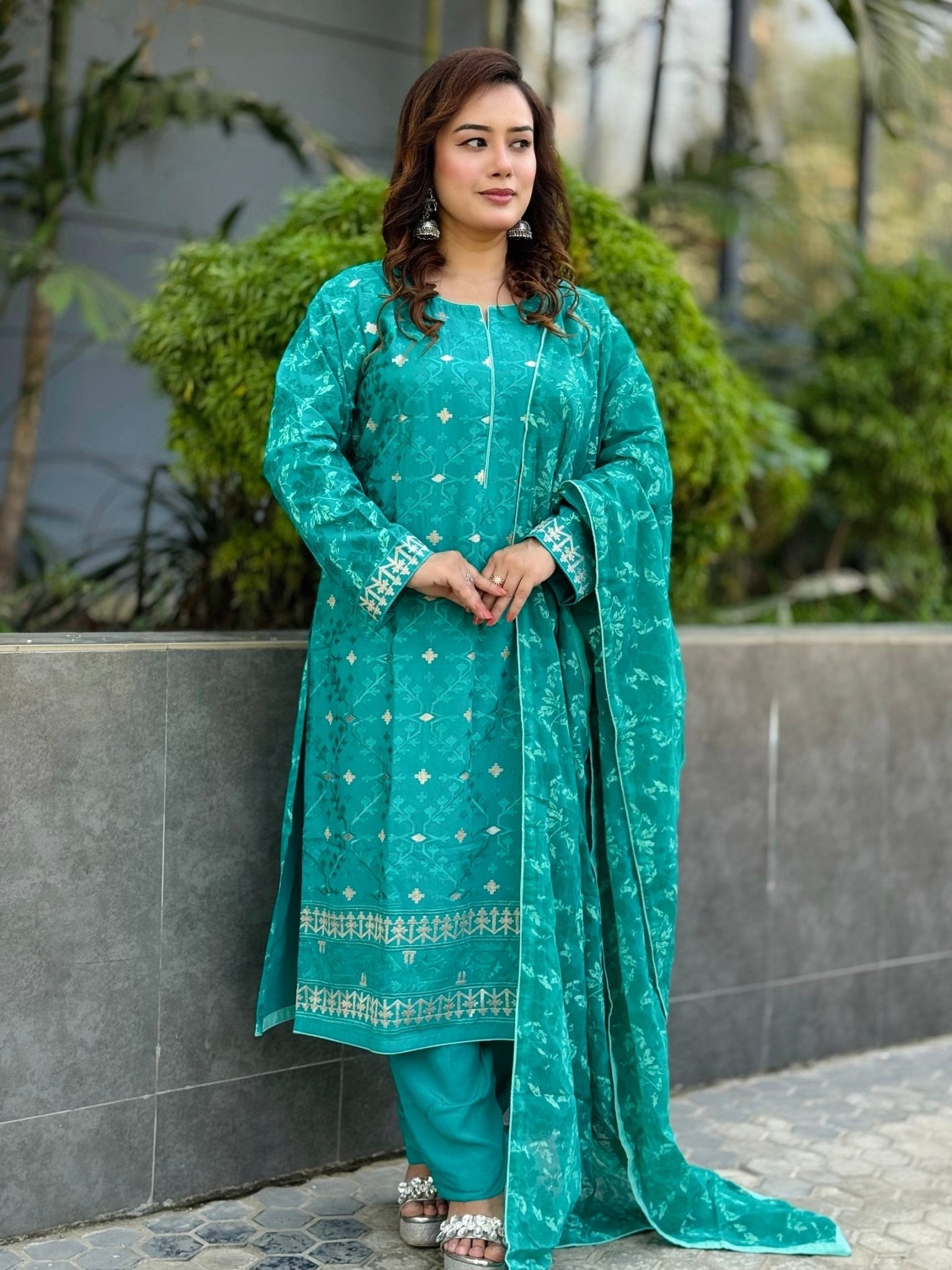 Linen Fabric Allover Jari Embroidered Shalwar Kameez Set - SaimaFashion