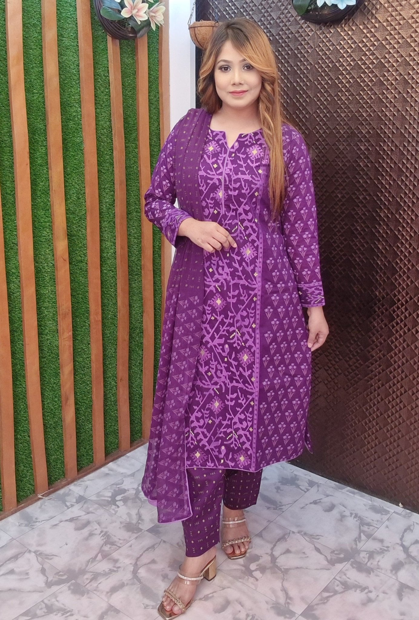 Cotton Jamdani Embroidered Shalwar Kameez Set - SaimaFashion