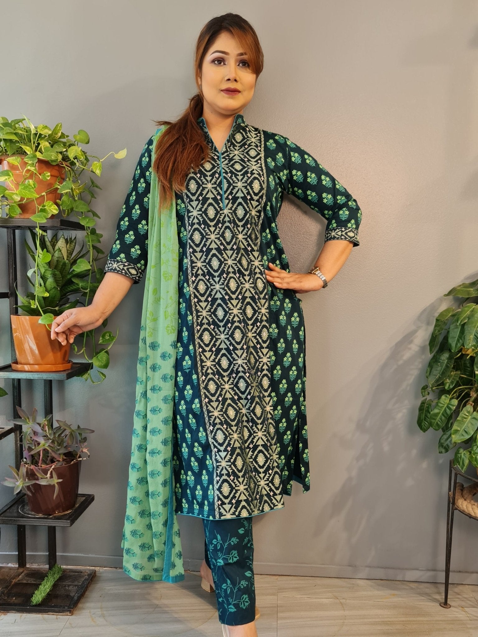Cotton Jamdani Embroidered Shalwar Kameez Set - SaimaFashion