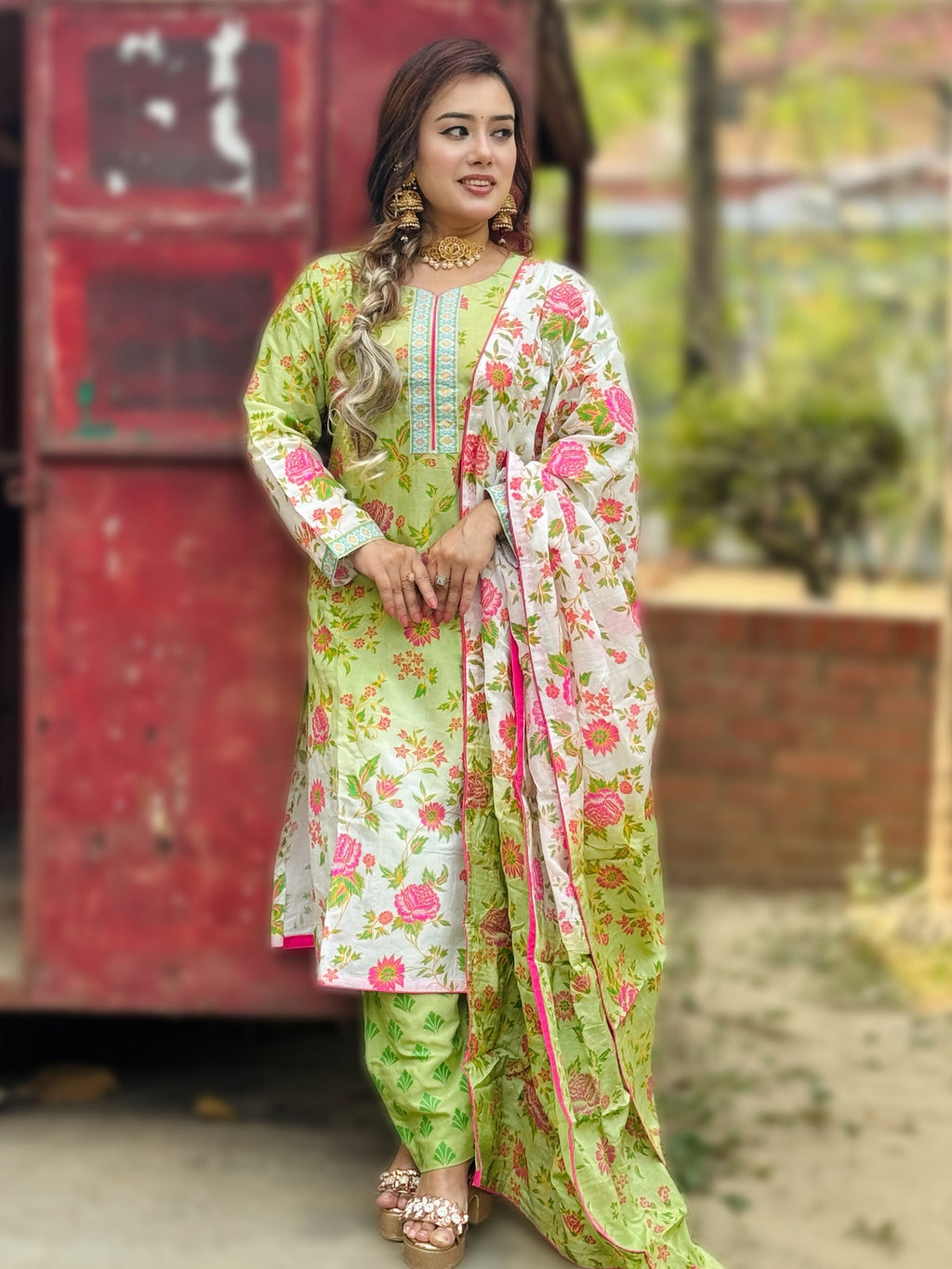 White & Olive colour shade three piece - SaimaFashion