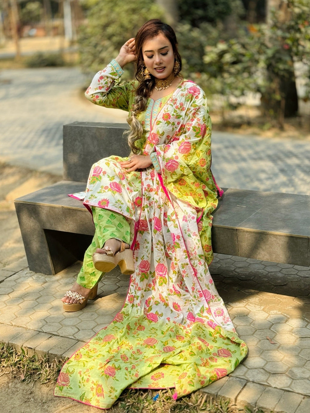 White & Olive colour shade three piece - SaimaFashion