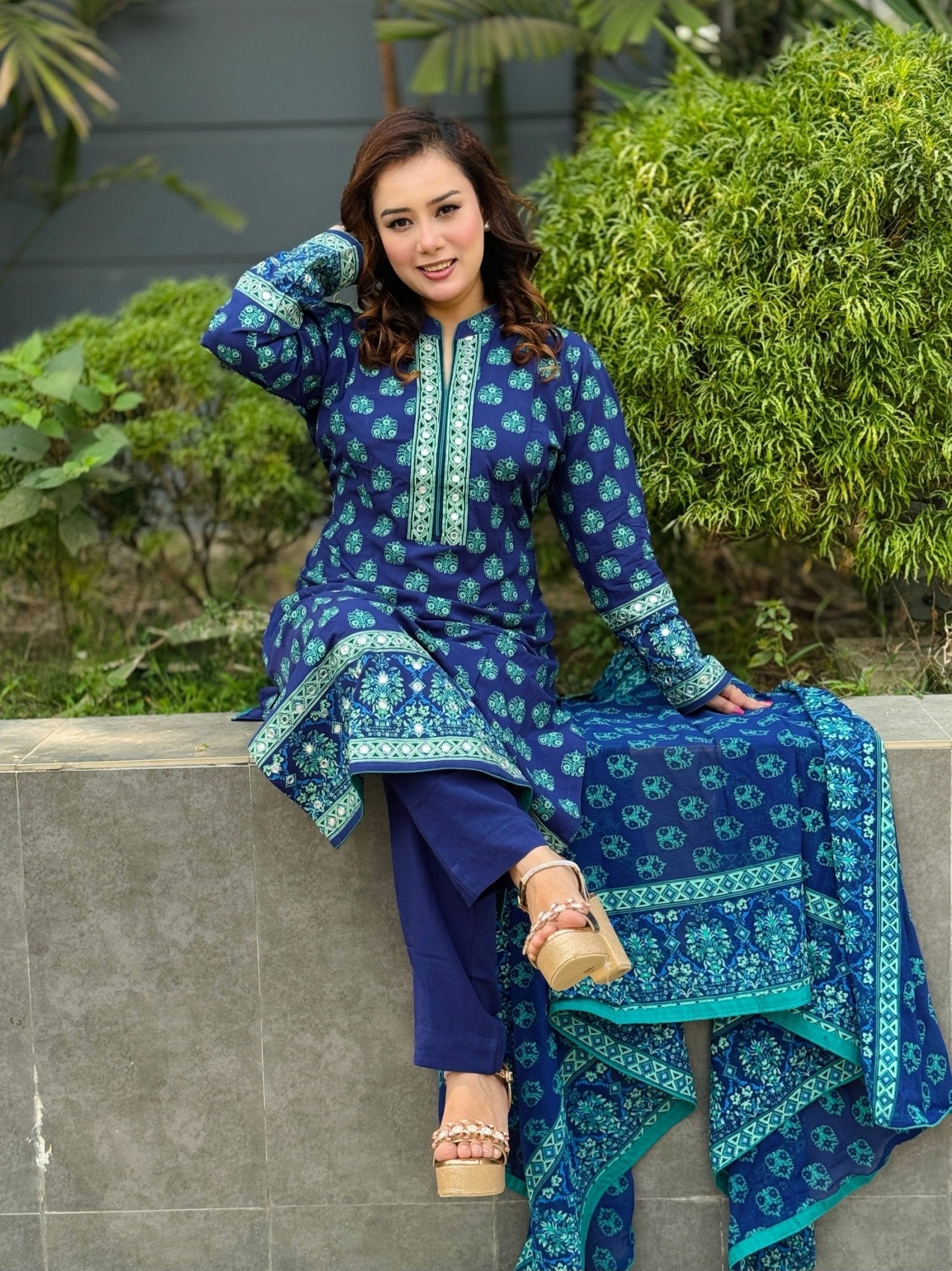 Linen Screen Printed Shalwar Kameez - SaimaFashion