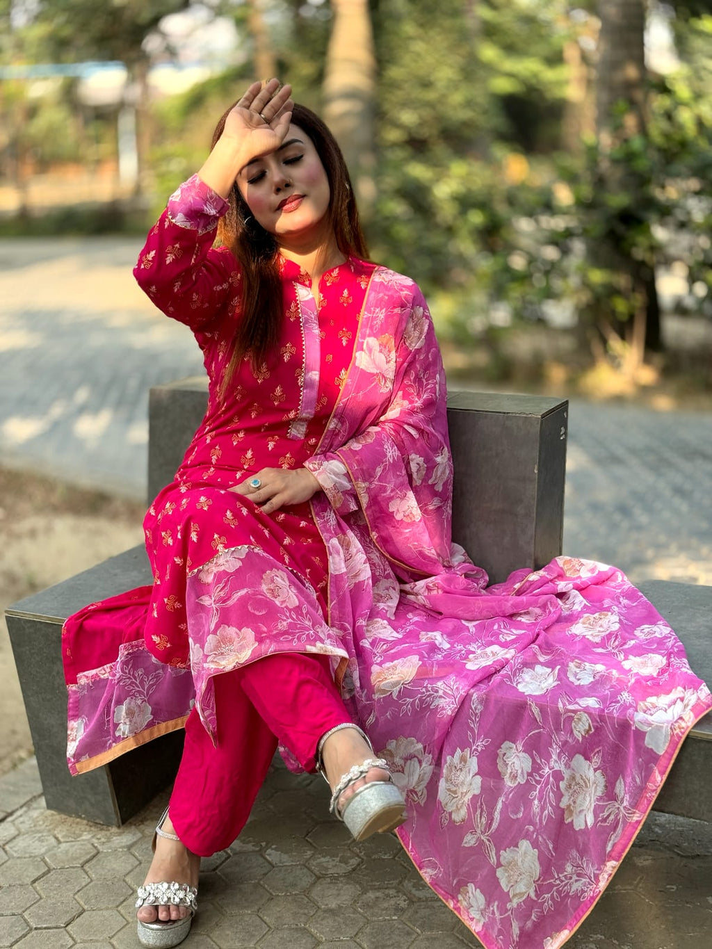 Deep Pink Floral Printed Salwar Kameez Set with Dupatta – Elegant Women’s Wear